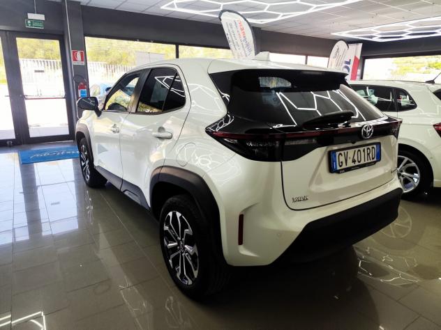 Toyota Yaris Cross 1.5 Hybrid 5p. E-CVT Lounge - Foto 6