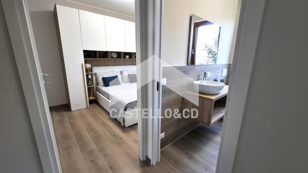 Trilocalino ristrutturato con box doppio - Foto 19