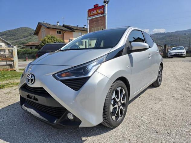 TOYOTA Aygo Connect 1.0 VVT-i 72 CV 5 porte x-play TeamD Sky rif. 22177519 - Foto 2