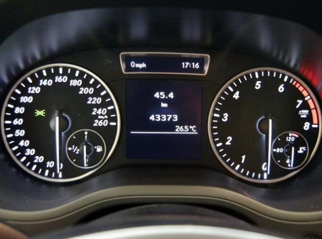 MERCEDES-BENZ B 180 Sport - Navi-Pdc-Xenon - Km 43.000 rif. 24123303 - Foto 10
