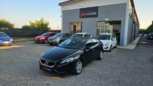 V40 D2 R-design berlina 2 volumi