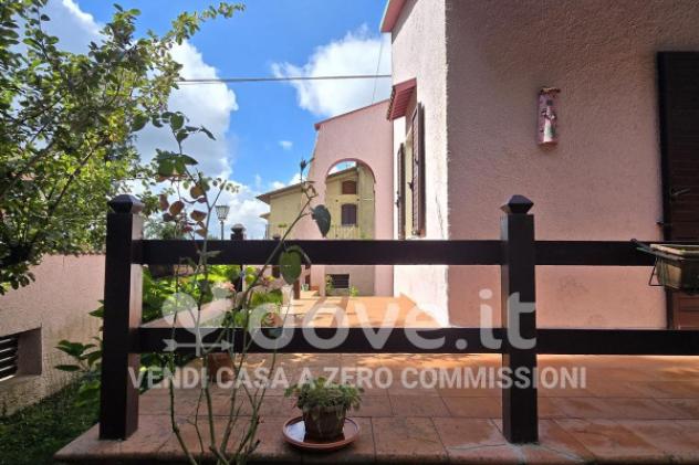 Villa di 216 m² con più di 5 locali e box auto in vendita a Radicofani - Foto 5