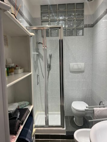 Affitto casa arredata a due studenti/ insegnanti/ professionisti referenziati - Foto 5