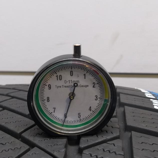 2 GOMME 255 40 20 CONTINENTAL A61305 - Foto 3