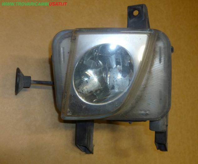 PROIETTORE FENDINEBBIA S.(fino al 12/2005) OPEL MERIVA (X03) 1.3 CDTI / 1.7 CDTI FAP / OPC  Parti elettriche  Fanaleria  Fendinebbia dx. OPEL - MERIVA