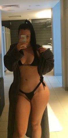 Luciana30: alta 171cm, 78kg, cerco uomo vicino Tel: