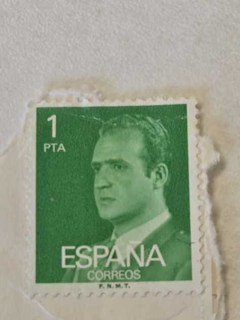Filatelia Poste spagnole bollo da 1 Peseta del 1977 raffigura re Juan Carlos I°