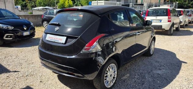 LANCIA Ypsilon 1.2 69 CV 5p. GPL Ecochic Gold - Foto 6