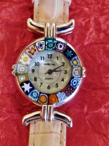 Orologio LADY al quarzo quadrante madreperlato,numeri arabi con murrine