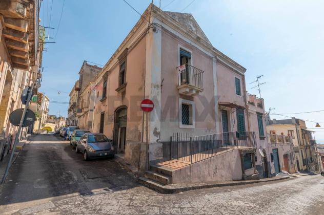 Casa Indipendente in vendita a Acireale