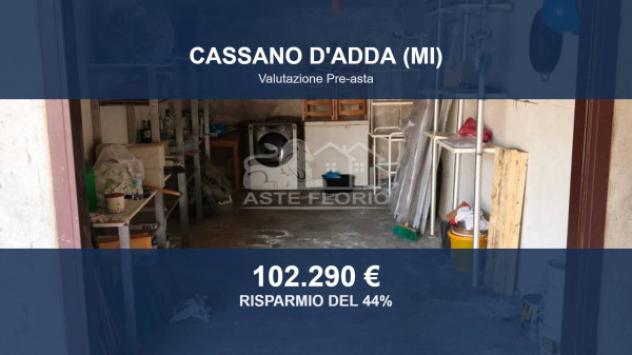 Immobile in asta di 103 m², box auto in vendita a Cassano d'Adda