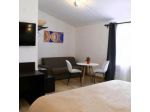 Zeta Rooms