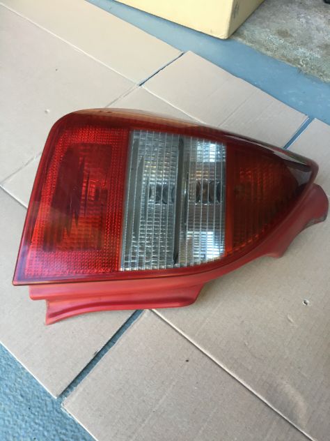 Faro / Fanale Posteriore SINISTRO / SX Citroen C2 VTR 1.4