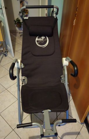 Panca invertita 180° nuova marca Ab Relax . Ottima x chi ha mal di schiena.