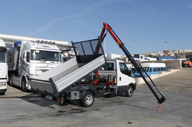 Iveco daily 35-140 cassone ribaltabile trilaterale e grnuovi. - Foto 3
