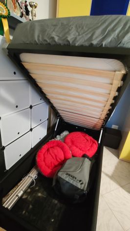 2 LETTI SINGOLI CON CONTENITORE E MATERASSI ANCHE SINGOLARMENTE - Foto 2