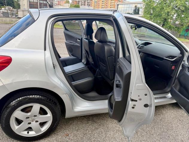 Peugeot 207 1.4 VTi 95CV 5p. Active - Foto 10