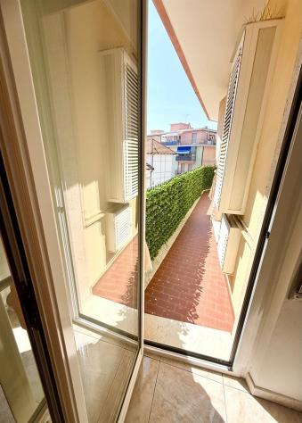 Alassio, alloggio quarto piano con ascensore comodo al mare e ai servizi - Foto 8