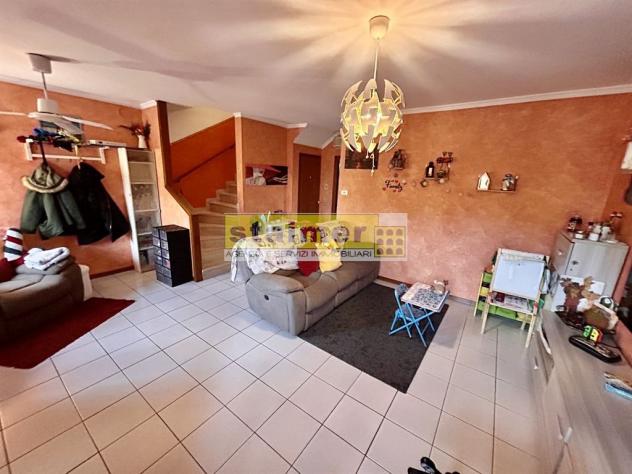 Villa a schiera di testa con impianto fotovoltaico - Foto 6