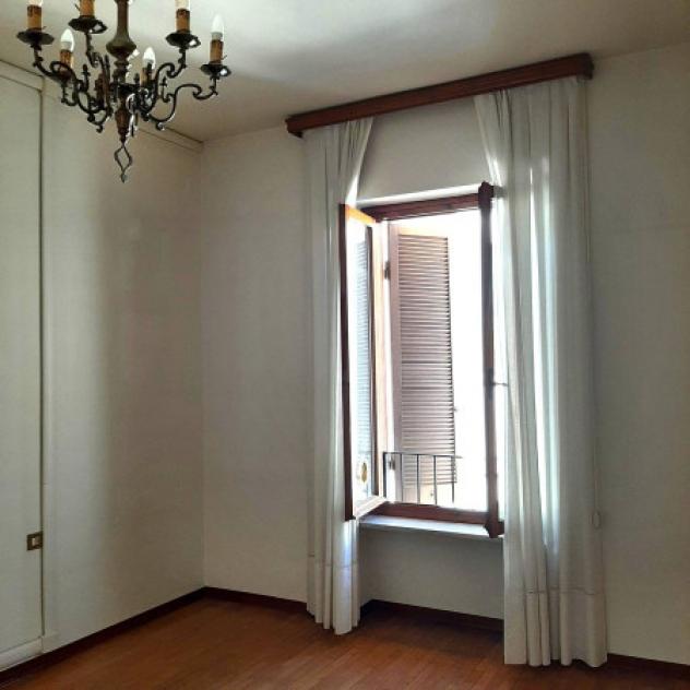 Appartamento di 152 m² con 4 locali e box auto in vendita a Vigevano - Foto 3