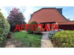 Villa di 270 m² con più di 5 locali e box auto in affitto a Arese