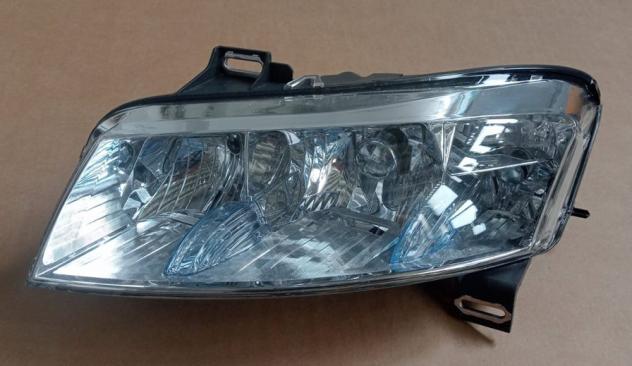 PROIETTORE SX (MM LPL042) NUOVO 999-U1294392 Parti elettriche  Fanaleria  Proiettori  Proiettore ant. FIAT - STILO - 01-10-2001 - 01-06-2009