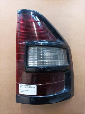 FANALE POST. DX (BORDO NERO) 999-U1304123 Parti elettriche Fanaleria Fanali Fanale post. dx. MITSUBISHI - PAJERO 3 porte - 01-03-2003 - 01-11-2006