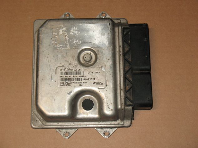 51892329 ECU CENTRALINA MOTORE ALFA MITO 95HP 51892329 8F2.A2 HW00P