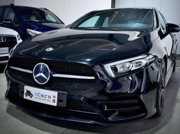 Mercedes-Benz A 180 d 116CV Premium AMG Night Edition