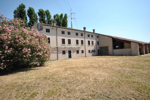 Palazzo / Edificio in vendita a Arcole