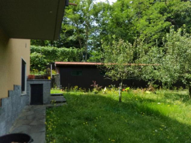 Villa di 213 m² con 4 locali e box auto in vendita a Orino - Foto 7