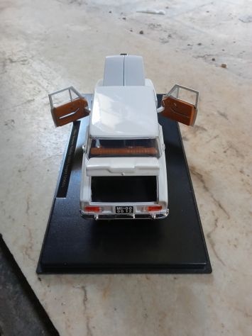 Auto Vintage Deluxe Collection 1/24 Alfa Romeo Giulia 1600 super (1965) - Foto 2