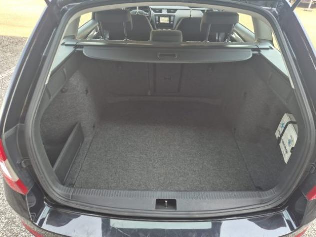 SKODA Octavia 1.6 TDI CR 105 CV Wagon Ambition rif. 23827079 - Foto 10