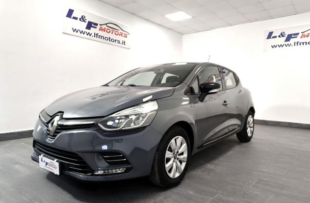 Renault Clio GPL CASA MADRE 90cv MOSCHINO - Foto 4
