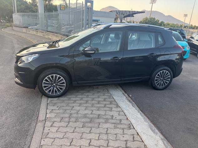 Peugeot 2008 BlueHDi 75 Active - Foto 2