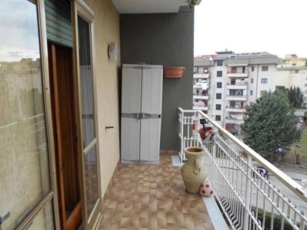 Immobile in asta di 115 m² con più di 5 locali e box auto in vendita a Battipaglia - Foto 2
