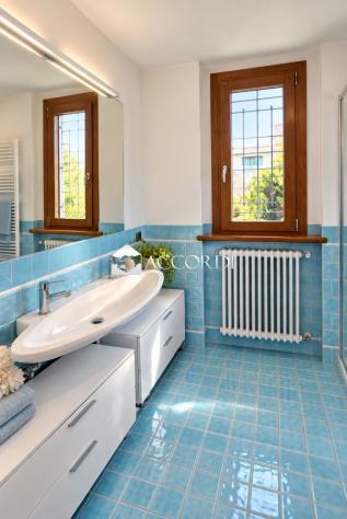 VILLA di 11 vani e di 505 mq (MONTEBELLUNA) rif. PE25 - Foto 14