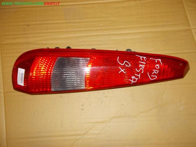 FANALE POST.S. FORD FIESTA (CBK)  Parti elettriche  Fanaleria  Fanali  Fanale post. sx. FORD - FIESTA - 01-03-2002 - 01-12-2005