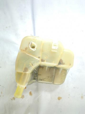 13256823 VASCHETTA ACQUA COMPENSAZIONE RADIATORE CHEVROLET CRUZE 1.6 B 83KW 5M 4P (2010) RICAMBIO USATO - Foto 5
