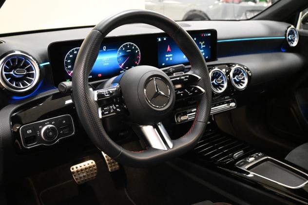 MERCEDES Classe A (V177) A 180 Automatic AMG Line Advanced - Foto 6
