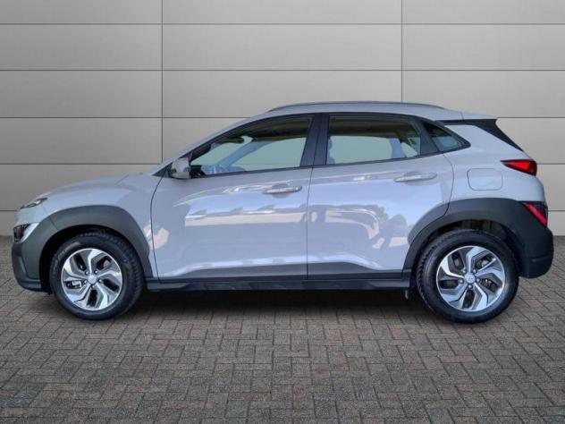 Hyundai Kona 1ªs. (2017-23) HEV 1.6 DCT XTech - Foto 4