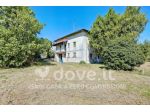 Villa di 300 m² con più di 5 locali e box auto in vendita a Cittiglio