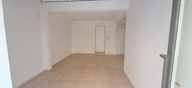 Locale commerciale in affitto a Messina - Foto 4