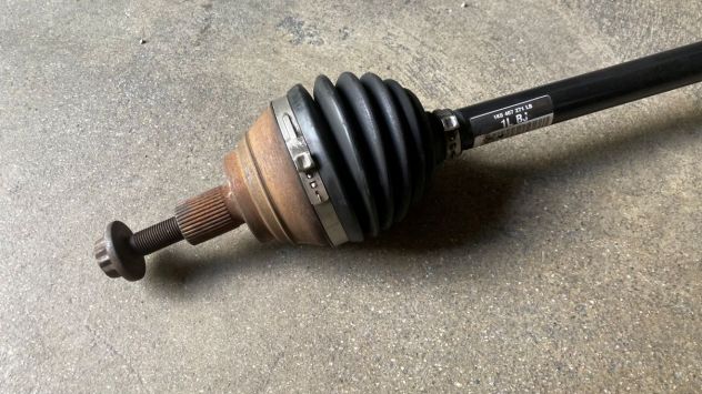 Semiasse anteriore SX Volkswagen Golf 7 1.6TDI (1K0407271LB) - Foto 2