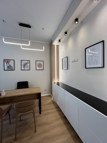 📍 Arese – Studi professionali arredati disponibili