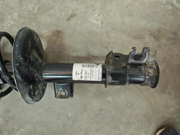 MONTANTE SOSPENSIONE ANT. SX FIAT 500 Serie 00519554810 51871427 (15) - Foto 8