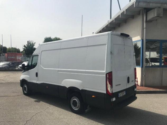 IVECO DAILY 35S14 V FURGONE - Foto 4