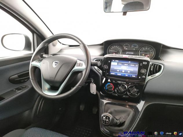 Lancia Ypsilon 1.0 FireFly 5 porte S&S Hybrid Gold - Foto 9