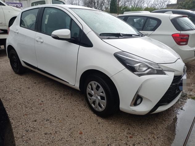 Toyota Yaris 1.0 72 CV Benz. 38000km- 2020 - Foto 6