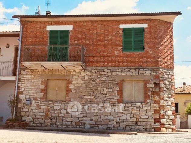 Porzione di casa 150 mq su 2 livelli in Vendita a Paciano - Foto 6